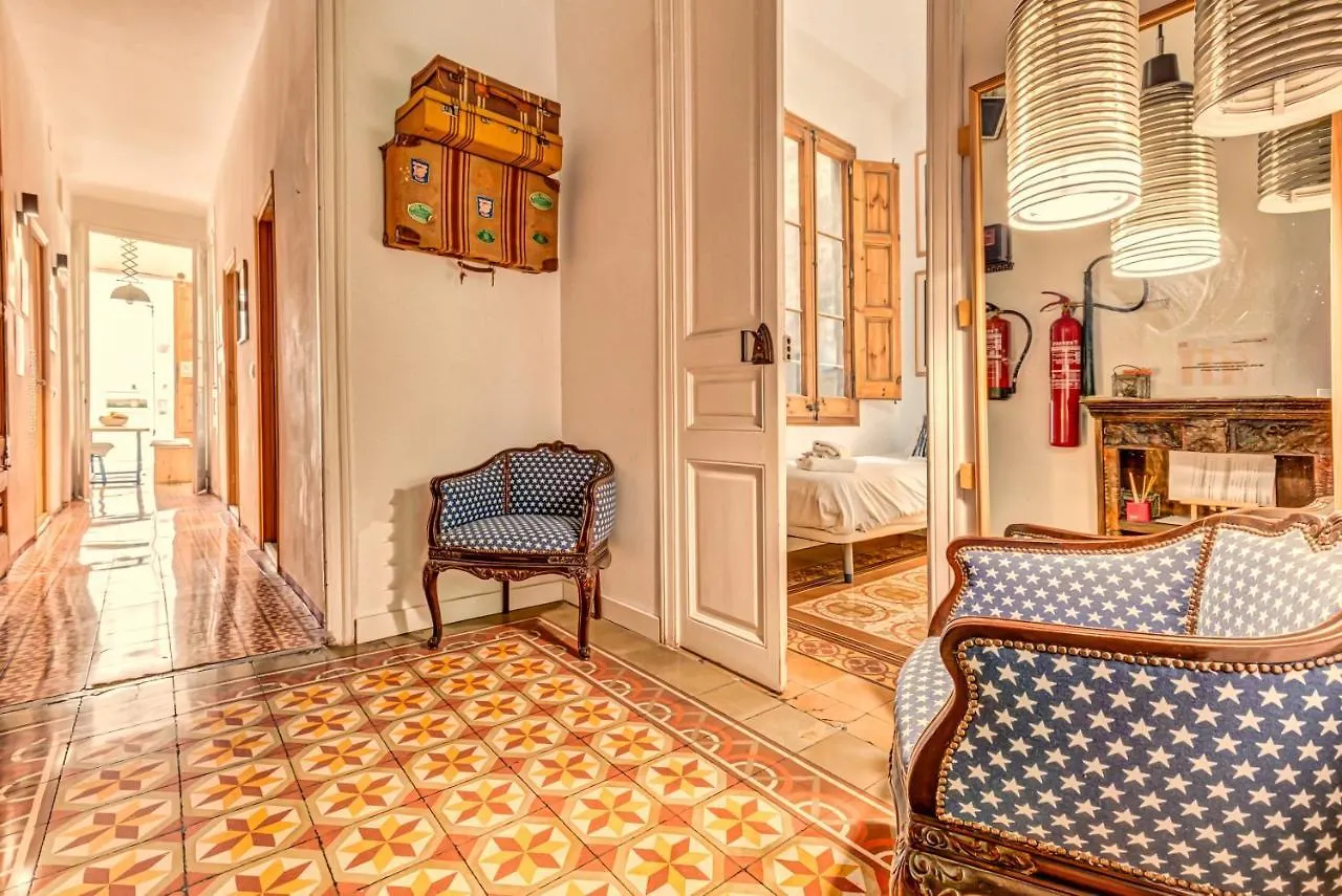 Hostel Factory Suites Barcelona